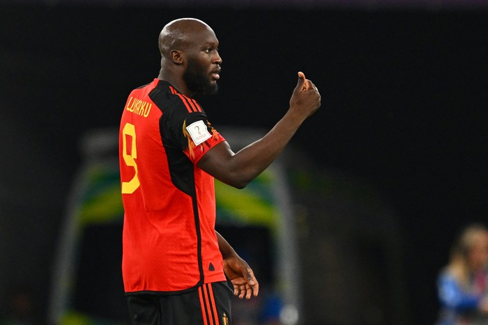 1245275482 Belgium's forward #09 Romelu Lukaku gestures during the Qatar 2022 World Cup Group F football match between Croatia and Belgium at the Ahmad Bin Ali Stadium in Al-Rayyan, west of Doha on December 1, 2022. (Photo by GABRIEL BOUYS / AFP) (Photo by GABRIEL BOUYS/AFP via Getty Images)