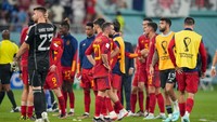 Samurai Biru lolos sebagai juara grup, sedangkan La Furia Roja sebagai runner-up.