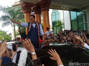 NasDem Nilai Pelemparan Telur Busuk Bentuk Penjegalan Kedatangan Anies NasDem Nilai Pelemparan Telur Busuk Bentuk Penjegalan Kedatangan Anies