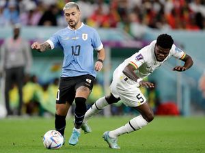 Uruguay Kini Salip Ghana, Korea Selatan Samakan Skor!