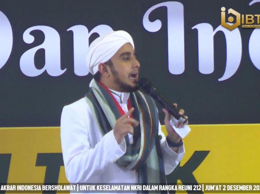 Menantu HRS: Kalau Ada yang Fitnah Reuni 212 Dicukongi, Itu Dusta! Menantu HRS: Kalau Ada yang Fitnah Reuni 212 Dicukongi, Itu Dusta!