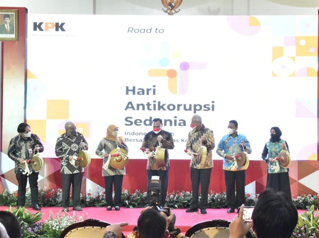 Kalteng Masuk 5 Provinsi Terbaik dalam Transparansi-Berantas Korupsi Kalteng Masuk 5 Provinsi Terbaik dalam Transparansi-Berantas Korupsi