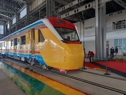 Akhirnya Cita-cita Jokowi Terwujud, Kereta Pertama di Sulawesi Beroperasi