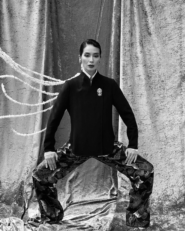 Marsha Timothy pemotretan Kraton Auguste Soesastro (@kratonworld), Juni 2022