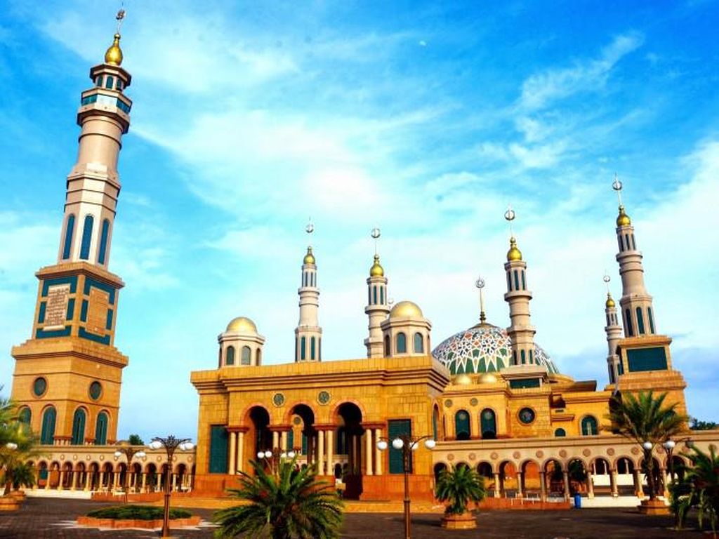 Megahnya Masjid Islamic Center Samarinda, Terbesar Kedua di Asia Tenggara