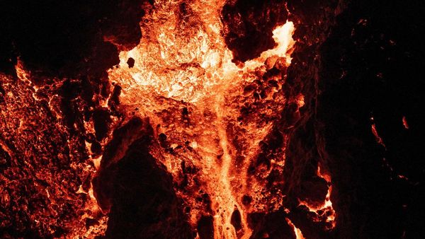 Ngeri! Begini Dahsyatnya Lahar Panas Gunung Mauna Loa