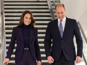 Tampil Serasi, Gestur Romantis William dan Kate Tanpa Umbar Kemesraan