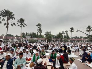 Penuhi Masjid At-Tin, Begini Penampakan Massa Reuni 212