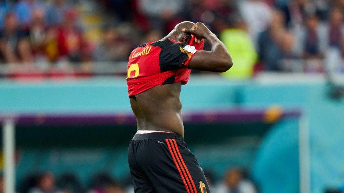 Ekspresi kekecewaan Romelu Lukaku di laga Kroasia vs Belgia. Belgia harus tersingkir dari Piala Dunia 2022. (Foto: Juan Luis Diaz/Quality Sport Images/Getty Images)