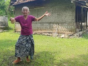 Kesenian Berko Jembrana Dinyatakan Layak Jadi Warisan Budaya Tak Benda Kesenian Berko Jembrana Dinyatakan Layak Jadi Warisan Budaya Tak Benda