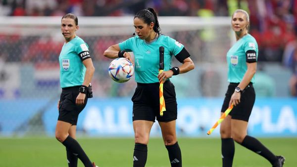 Sejarah! 3 Wasit Wanita Pimpin Laga Kosta Rika Vs Jerman