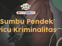 Orang Tua Sebagai Pintu Pertama Anak Menjadi Dewasa