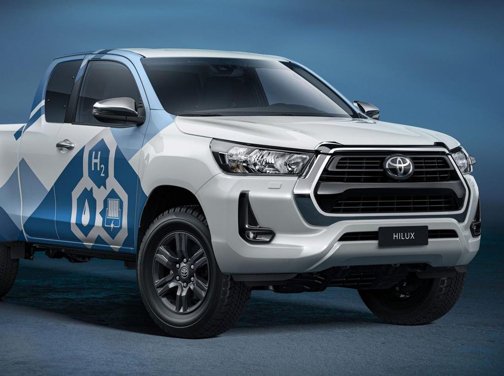 Dimodalin Pemerintah, Toyota Hilux dari Diesel Loncat ke Hidrogen