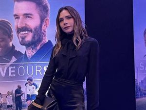 Bisnis Fashion dan Kosmetik Victoria Beckham Rugi Rp 1 Triliun