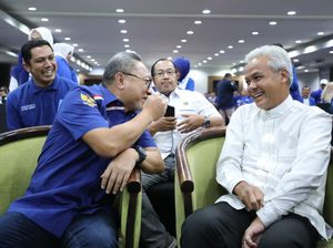 Didukung PAN Jateng Nyapres 2024, Ganjar: Makasih tapi Sangat Dini Didukung PAN Jateng Nyapres 2024, Ganjar: Makasih tapi Sangat Dini