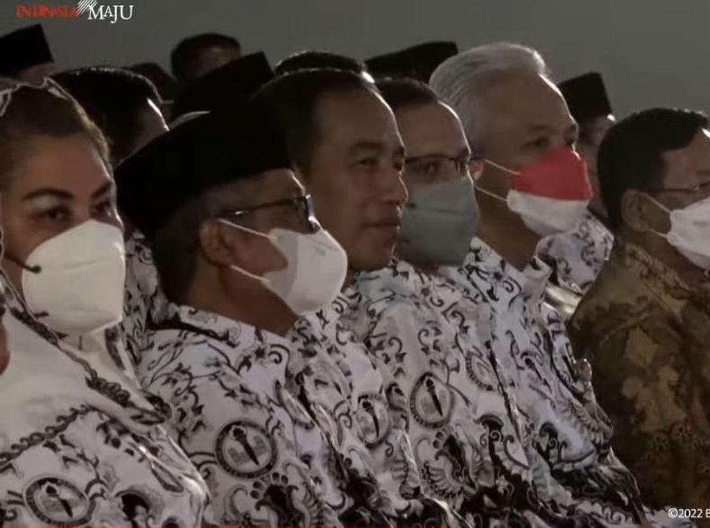 PGRI Sebut 1,3 Juta Guru Masih Berjuang Raih Kesejahteraan PGRI Sebut 1,3 Juta Guru Masih Berjuang Raih Kesejahteraan