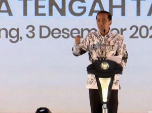 Singgung Perang Rusia-Ukraina, Jokowi Minta Guru Luwes-Adaptasi Teknologi Singgung Perang Rusia-Ukraina, Jokowi Minta Guru Luwes-Adaptasi Teknologi
