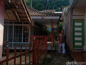 Matahari Selalu Datang Kesiangan di Kampung Heubeul Isuk Bandung Matahari Selalu Datang Kesiangan di Kampung Heubeul Isuk Bandung