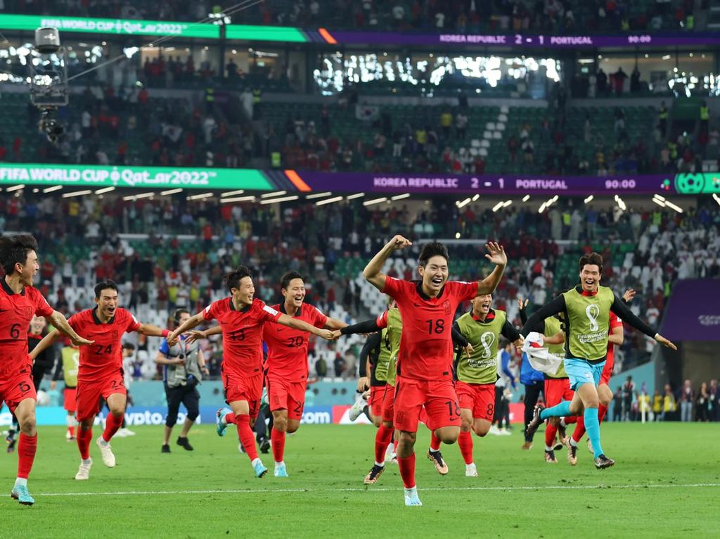 Dramatis bak Drakor, Korea Singkirkan Uruguay di Piala Dunia 2022!