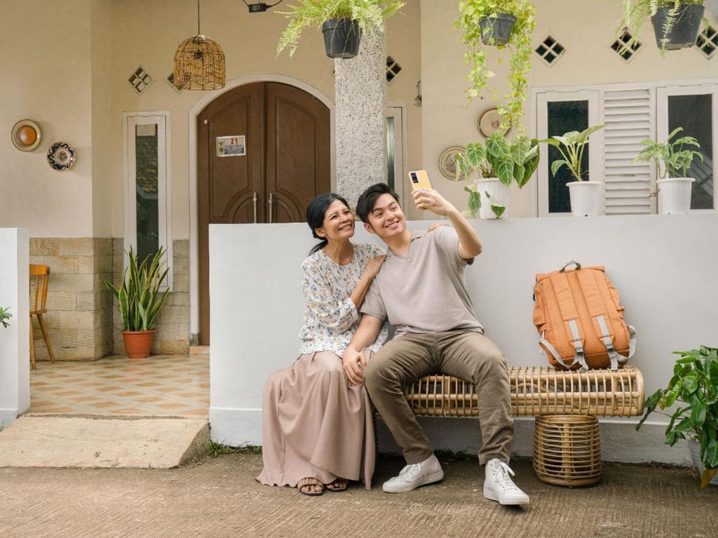 Promo Akhir Tahun, OPPO Tawarkan Bundling TWS hingga Voucher Belanja Promo Akhir Tahun, OPPO Tawarkan Bundling TWS hingga Voucher Belanja