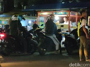 Suasana Malam Minggu di Garut Usai Diguncang Gempa M 6,1