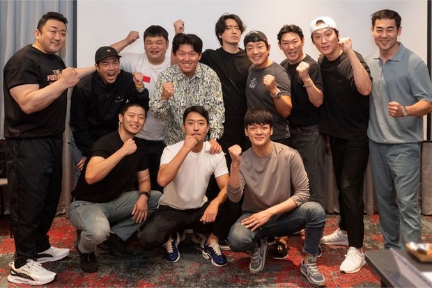 The Round Up 3 Actors