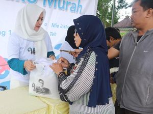 UKM Sahabat Sandi Bagikan Ratusan Kupon Sembako Murah di Tasikmalaya UKM Sahabat Sandi Bagikan Ratusan Kupon Sembako Murah di Tasikmalaya