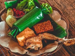 Asal-usul Nasi Timbel Khas Sunda dan Cara Membuatnya