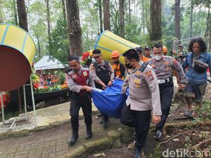 7 Orang Tewas Kecelakaan Bus Rombongan Semarang Masuk Jurang di Sarangan 7 Orang Tewas Kecelakaan Bus Rombongan Semarang Masuk Jurang di Sarangan