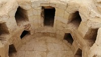 Wow, Kuburan dan Lukisan Kuno Berumur 2.300 Tahun Ditemukan di Mesir!