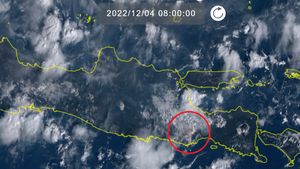 Erupsi Semeru Tampak dari Luar Angkasa, Dipotret Satelit Himawari 8