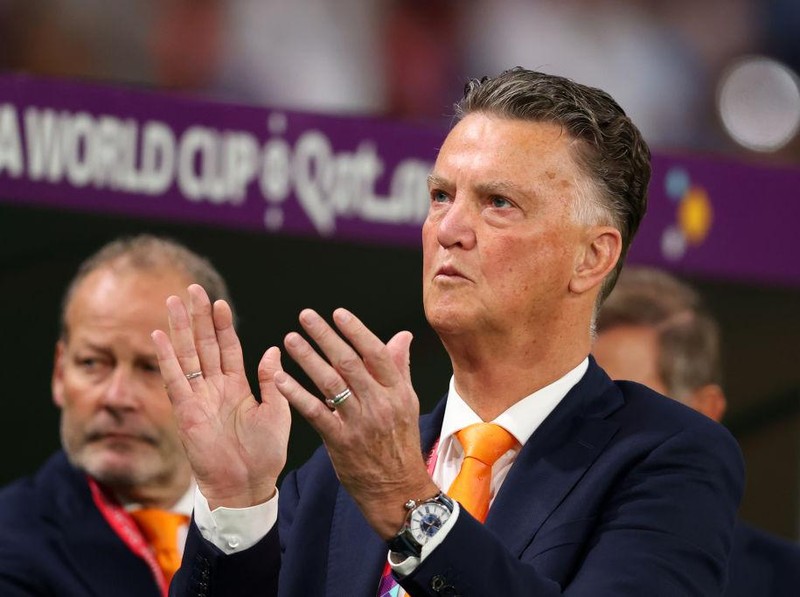 DOHA, QATAR - DECEMBER 03: Coach Louis Van Gaal of Netherlands during the FIFA World Cup Qatar 2022 Round of 16 match between Netherlands and USA at Khalifa International Stadium on December 03, 2022 in Doha, Qatar. (Photo by Stefan Matzke - sampics/Corbis via Getty Images)