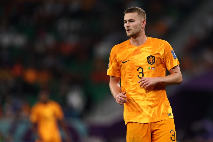 DOHA, QATAR - NOVEMBER 21:  Matthijs de Ligt of Netherlands looks on during the FIFA World Cup Qatar 2022 Group A match between Senegal and Netherlands at Al Thumama Stadium on November 21, 2022 in Doha, Qatar.  (Photo by Dean Mouhtaropoulos/Getty Images)