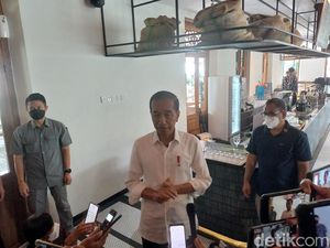 Tamu Tasyakuran Kaesang-Erina di Solo Dibagi Sesi Siang dan Malam Tamu Tasyakuran Kaesang-Erina di Solo Dibagi Sesi Siang dan Malam
