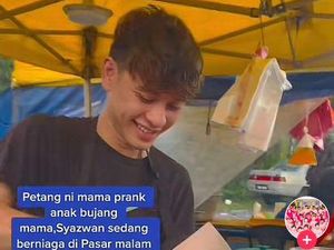 Viral Pemuda Ini Tidak Gengsi Jualan di Pasar Malam, Bikin Netizen Salfok