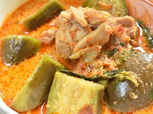 3 Resep Terong Hijau yang Berbumbu Rempah Sedap Untuk Makan Siang 3 Resep Terong Hijau yang Berbumbu Rempah Sedap Untuk Makan Siang