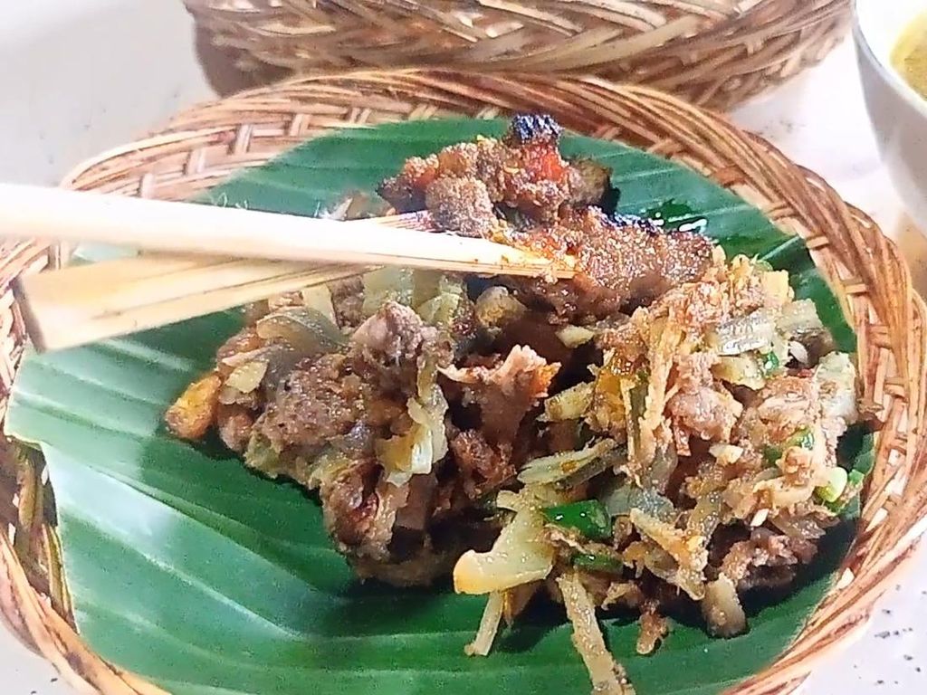 Bikin Ngiler, Cobain Yuk Kenyalnya Lawar Bulus Jik Tong di Abiansemal Bikin Ngiler, Cobain Yuk Kenyalnya Lawar Bulus Jik Tong di Abiansemal