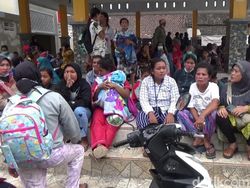 Masih Belum Ada Keluhan, Tim Medis Terus Pantau Kesehatan Pengungsi Semeru