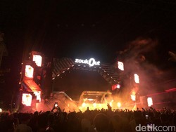 Aman Party Sampai Pagi di Singapura