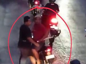 Dikomentari soal Cari Pemotor Acungkan Pedang, Gibran Bilang Begini Dikomentari soal Cari Pemotor Acungkan Pedang, Gibran Bilang Begini