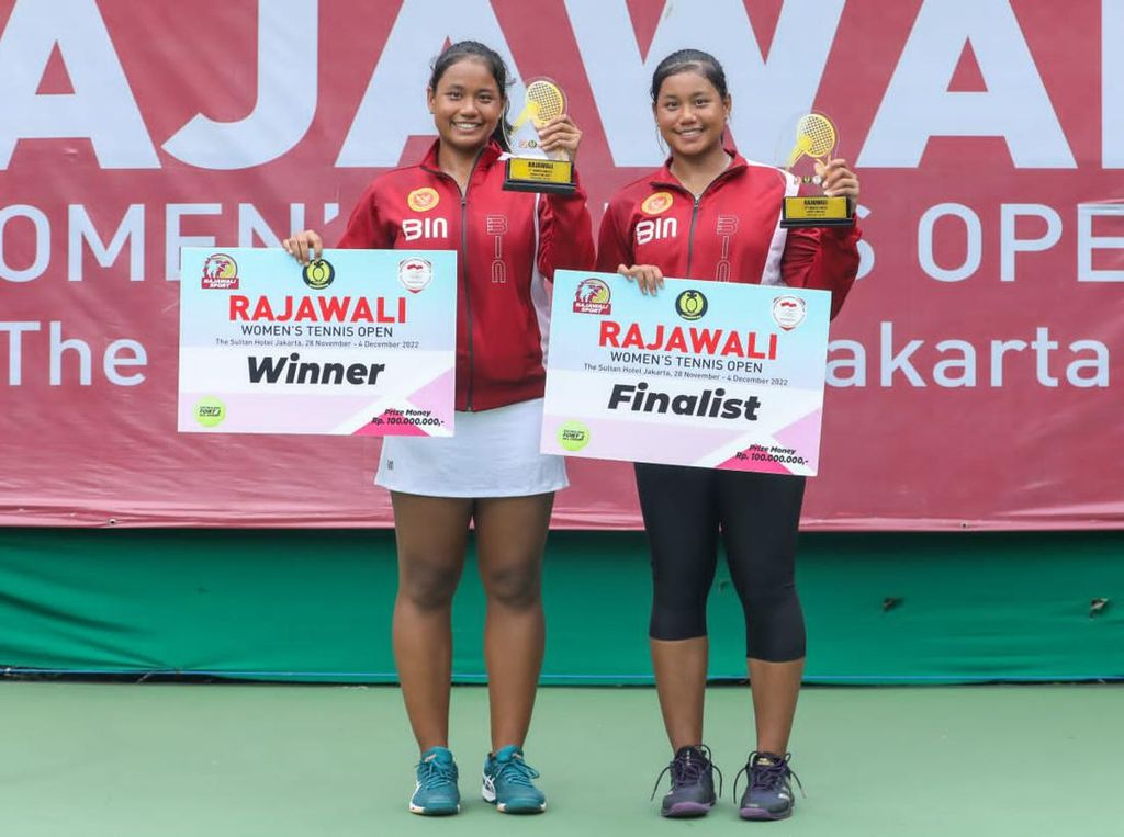 Juara Rajawali Open 2022, Petenis Kembar Terima Kasih ke Kepala BIN Juara Rajawali Open 2022, Petenis Kembar Terima Kasih ke Kepala BIN