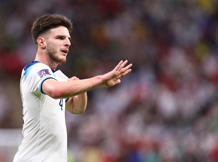 AL KHOR, QATAR - DECEMBER 04: Declan Rice of England during the FIFA World Cup Qatar 2022 Round of 16 match between England and Senegal at Al Bayt Stadium on December 4, 2022 in Al Khor, Qatar. (Photo by Robbie Jay Barratt - AMA/Getty Images)