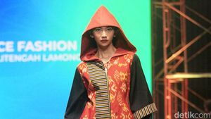8 Koleksi Busana Karya Anak SMK Lamongan, Terinspirasi Gapura Paduraksa