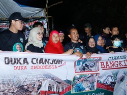 Komunitas Warteg Bagikan Sembako-Gas LPG 3 Kg ke Korban Gempa Cianjur