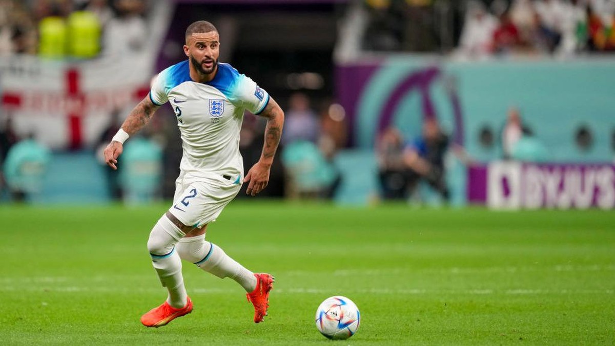 Kyle Walker dijagokan bisa imbangi Kylian Mbappe saat Inggris menghadapi Prancis. (Foto: DeFodi Images via Getty Images/DeFodi Images)