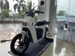 Motor Listrik Charged Dipesan 1.200 Unit, Banyak Dipakai Ojol Motor Listrik Charged Dipesan 1.200 Unit, Banyak Dipakai Ojol