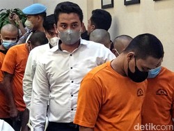 9 Orang Penimbun Solar di Sukabumi Ditangkap!