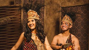 Siraman Kaesang dan Erina Digelar Bersamaan di Kediaman Masing-masing