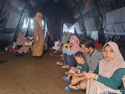 Bantuan Alakadarnya Bagi Warga Sukabumi Korban Gempa Cianjur