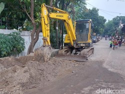 Selesai di Dekat Waduk H Dogol, Proyek Got Antibanjir Lanjut Sampai KBT
